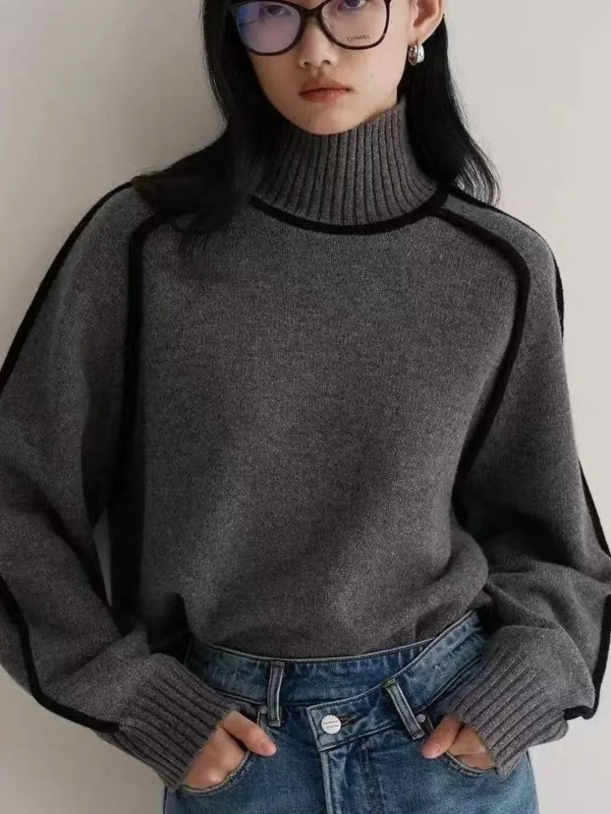 Luxe Wool-Blend Elegant Turtleneck Sweater with Contrast Piping for Women
