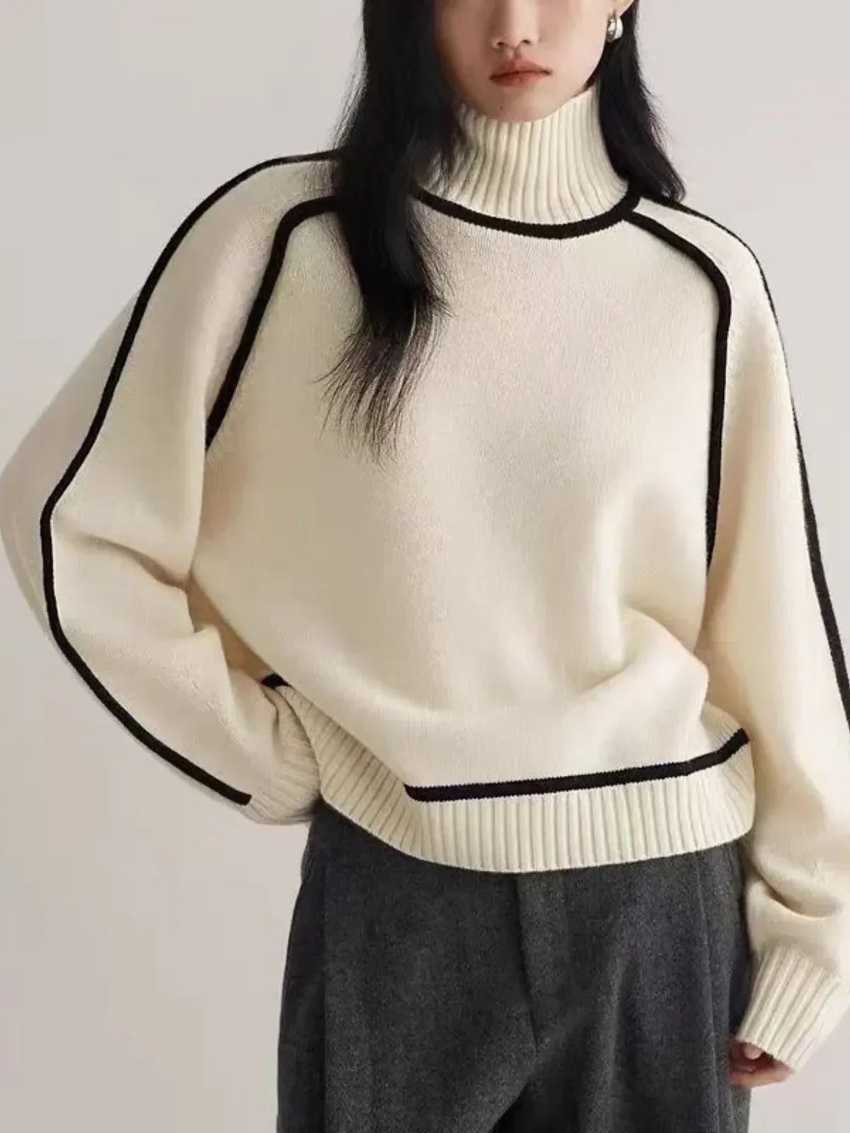 Luxe Wool-Blend Elegant Turtleneck Sweater with Contrast Piping for Women