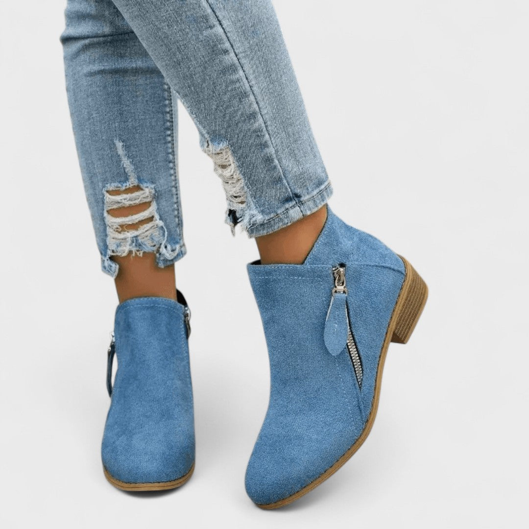 Fiora™ | Elegant Vintage Boots